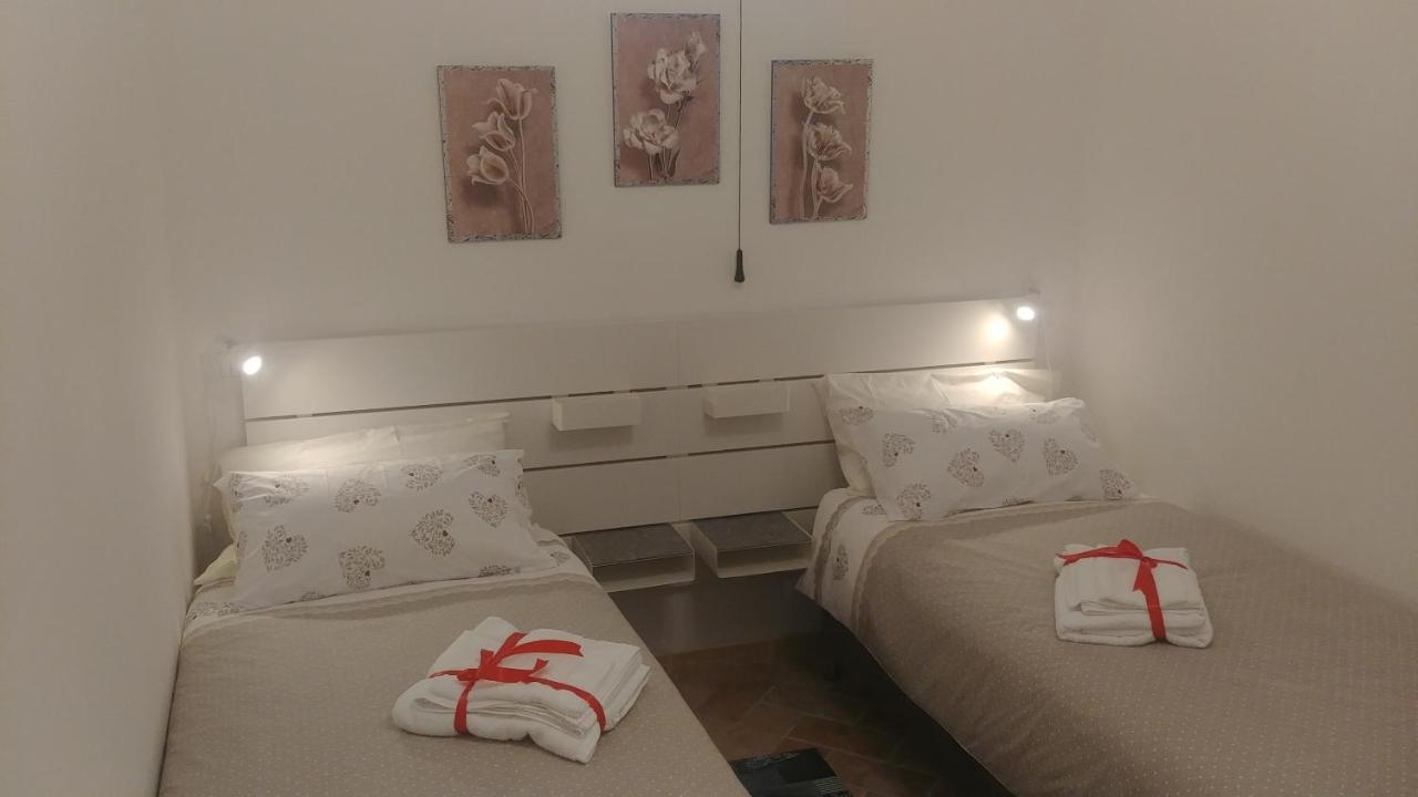 La Casa Di Alberto Camerino Extérieur photo